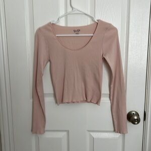 BRANDY MELVILLE TOP